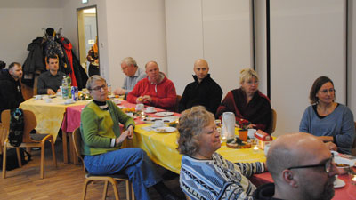 Treffen im Gemeindesaal