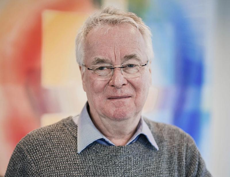 Vom Priesterdienst entpflichtet