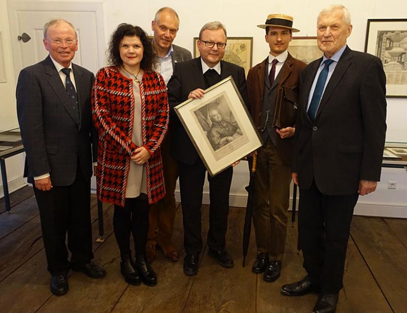 Ein Bischof geht auf Abschiedstour