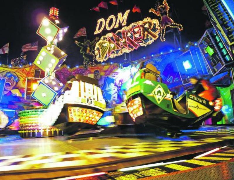 Kirche an der Achterbahn