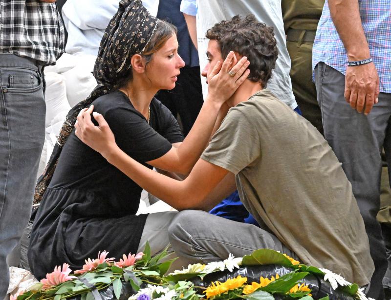 „Ich klammere mich an die kleinen,  kostbaren Zeichen“