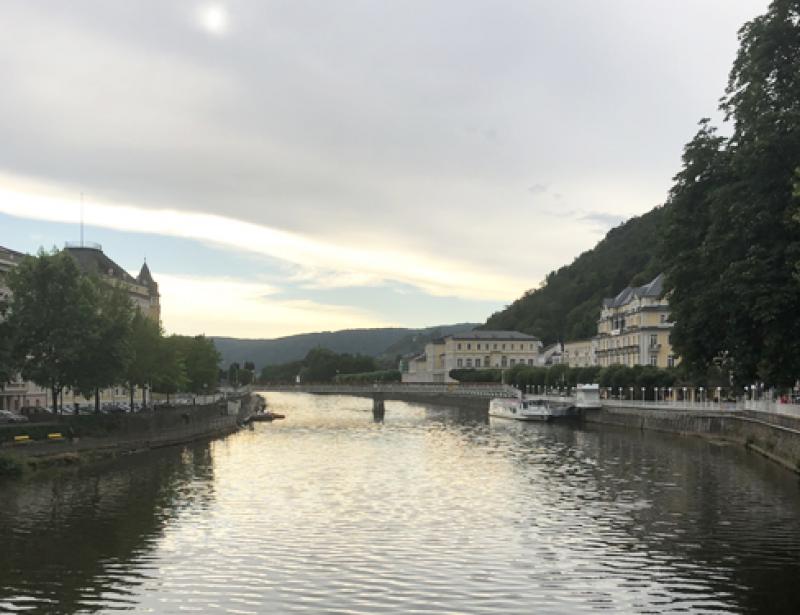 Kaiser, Kur und Kreuze