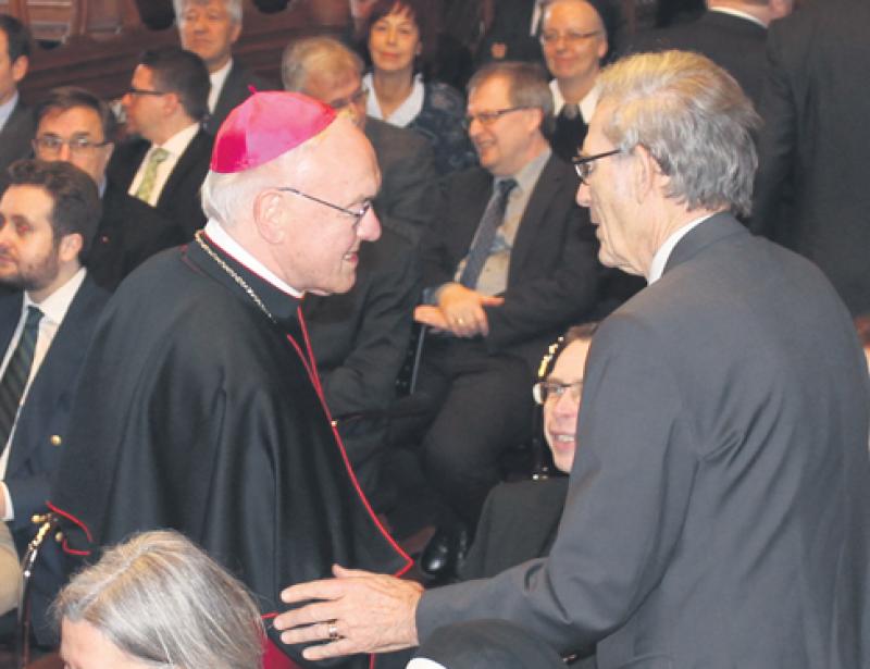 Ein Ring und zwei Löwen