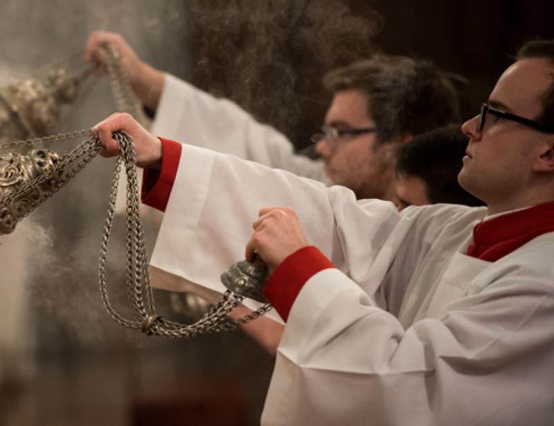 Pontifikal geht mir auf den Geist