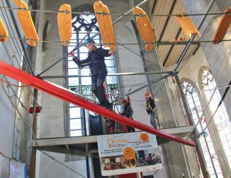 Kirche aus anderer Perspektive