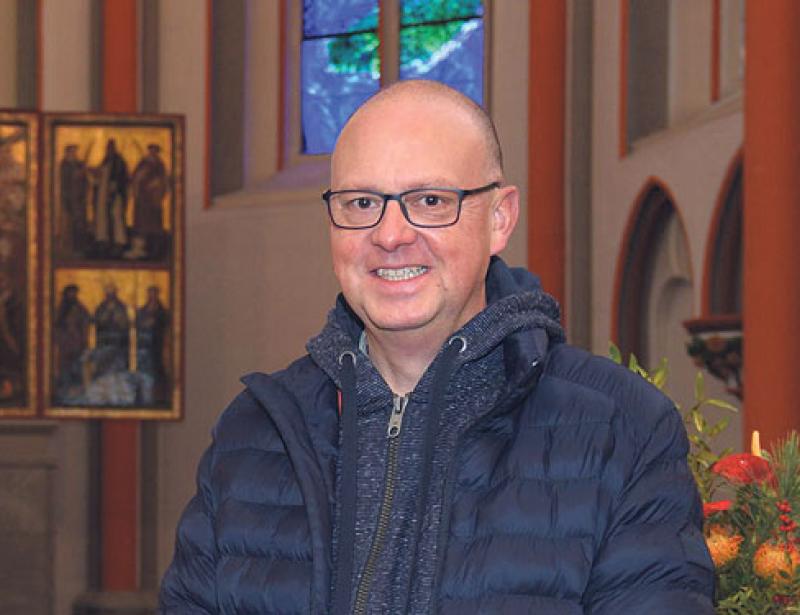 Helfen, im Glauben zu leben