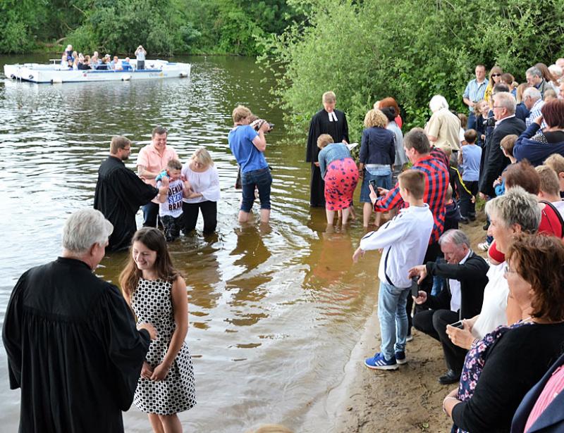 Glaubensfest für fünf Konfessionen