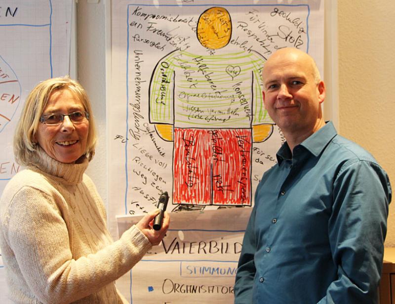 Im Blaumann zum Elternkurs