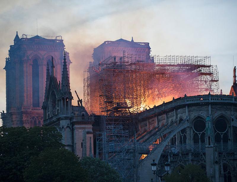 Kein Feuer auf der Bühne