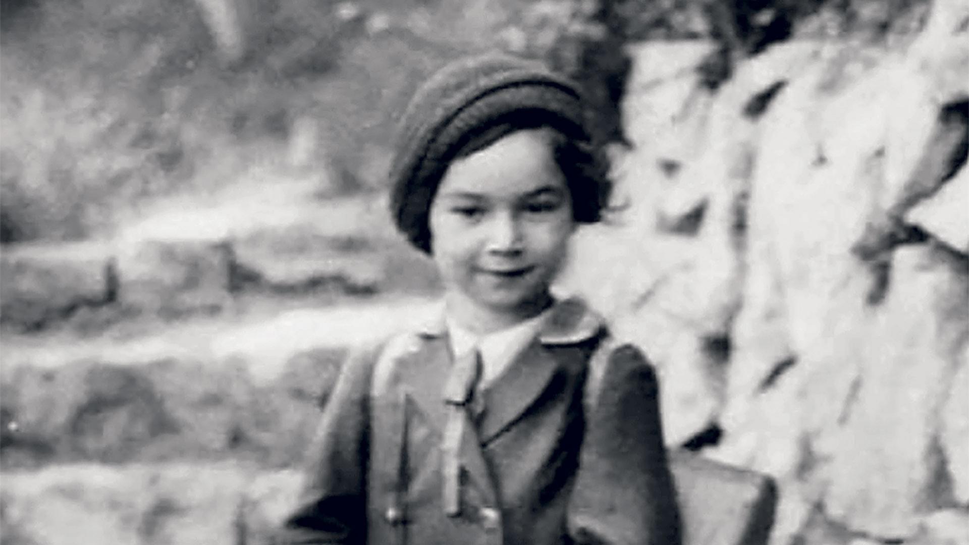 Hanna Herzberg (*1926) als Grundschülerin in Erfurt