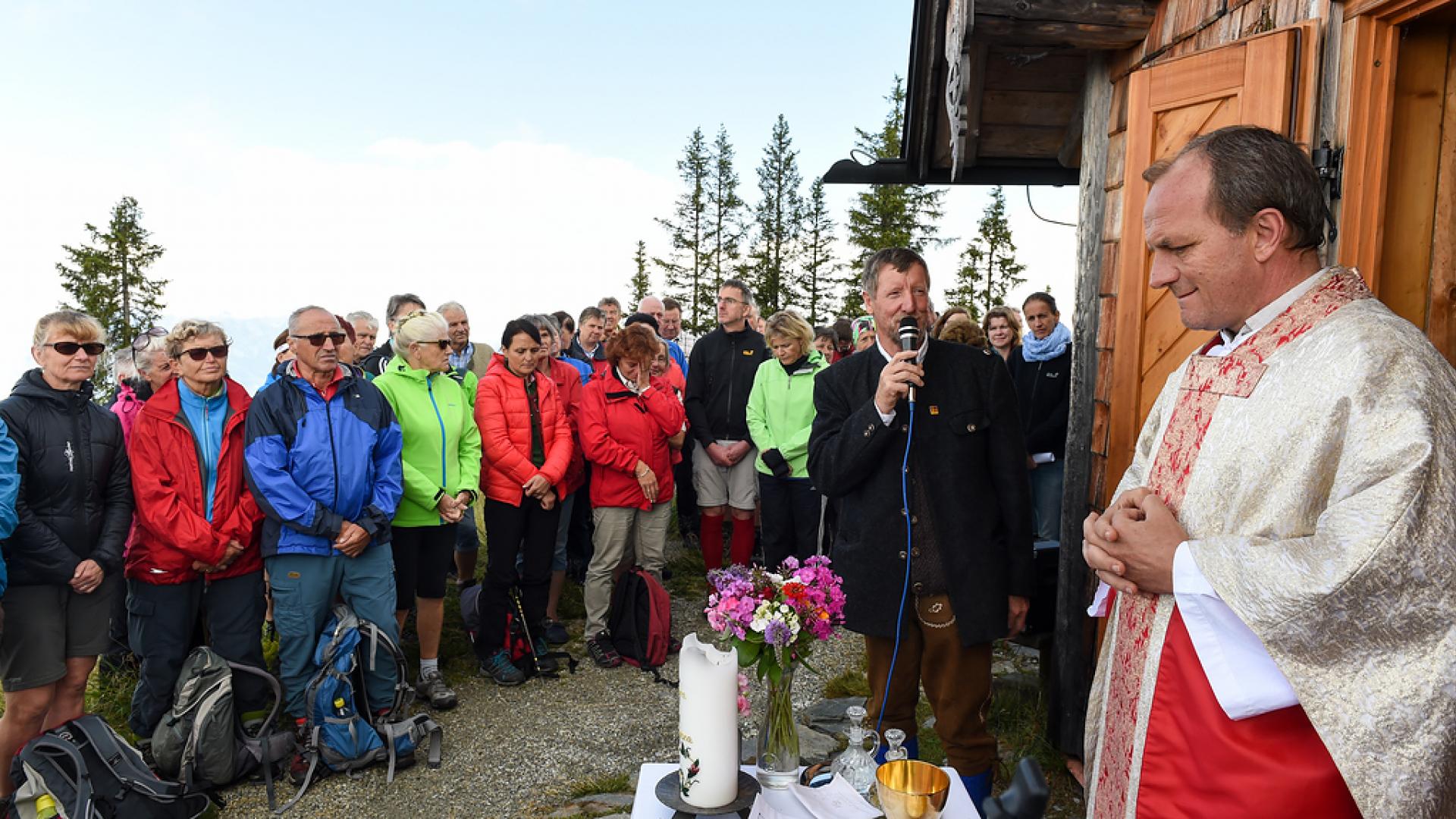 Berggottesdienst. Foto: kna/Harald Oppitz