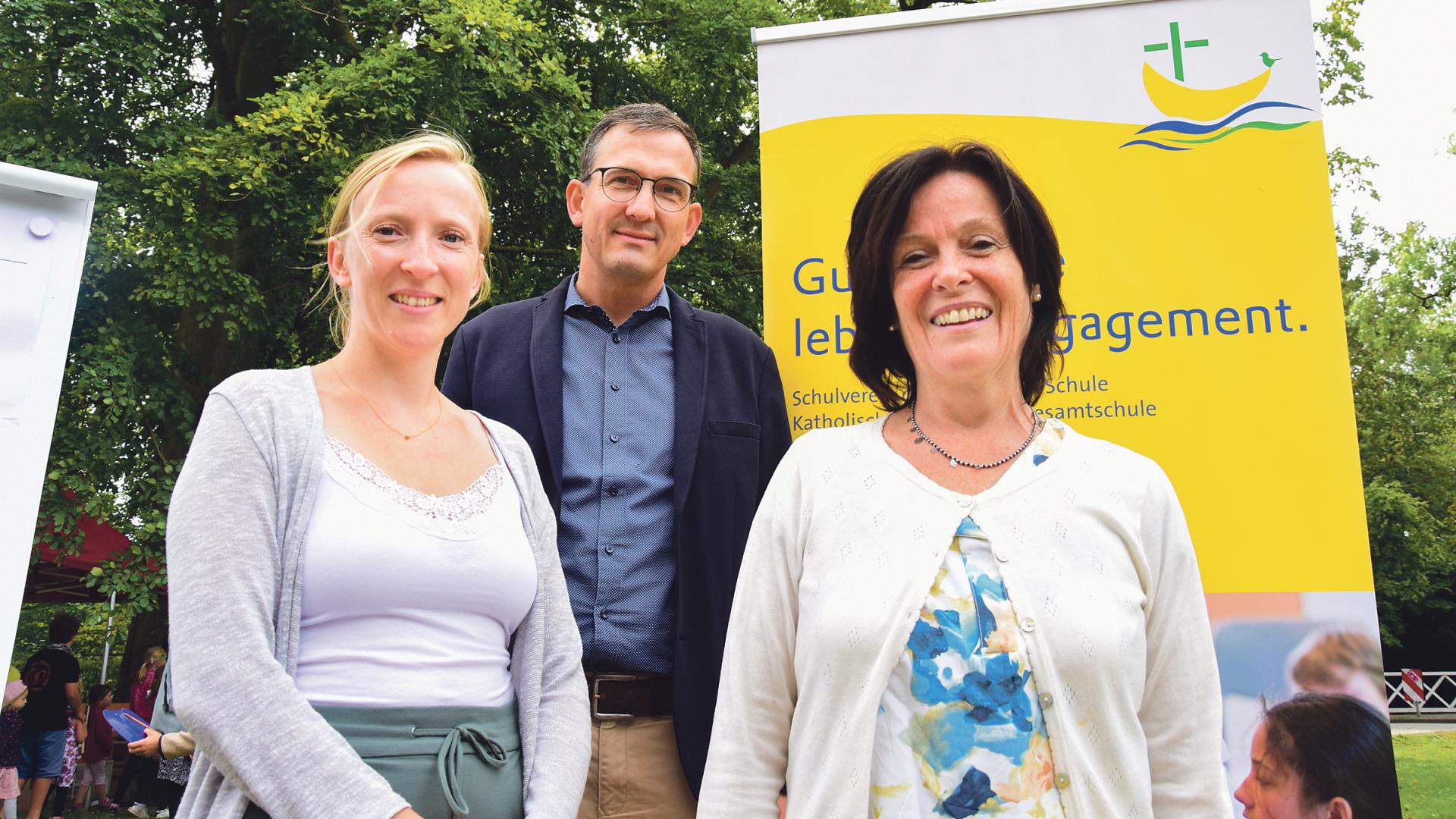 Wallfahrt Bad Doberan: die ehemalige Schülerin Marie-Theres Rother, Grundschulleiter Clemens Kastner, Hortleiterin Eva-Maria Albrecht