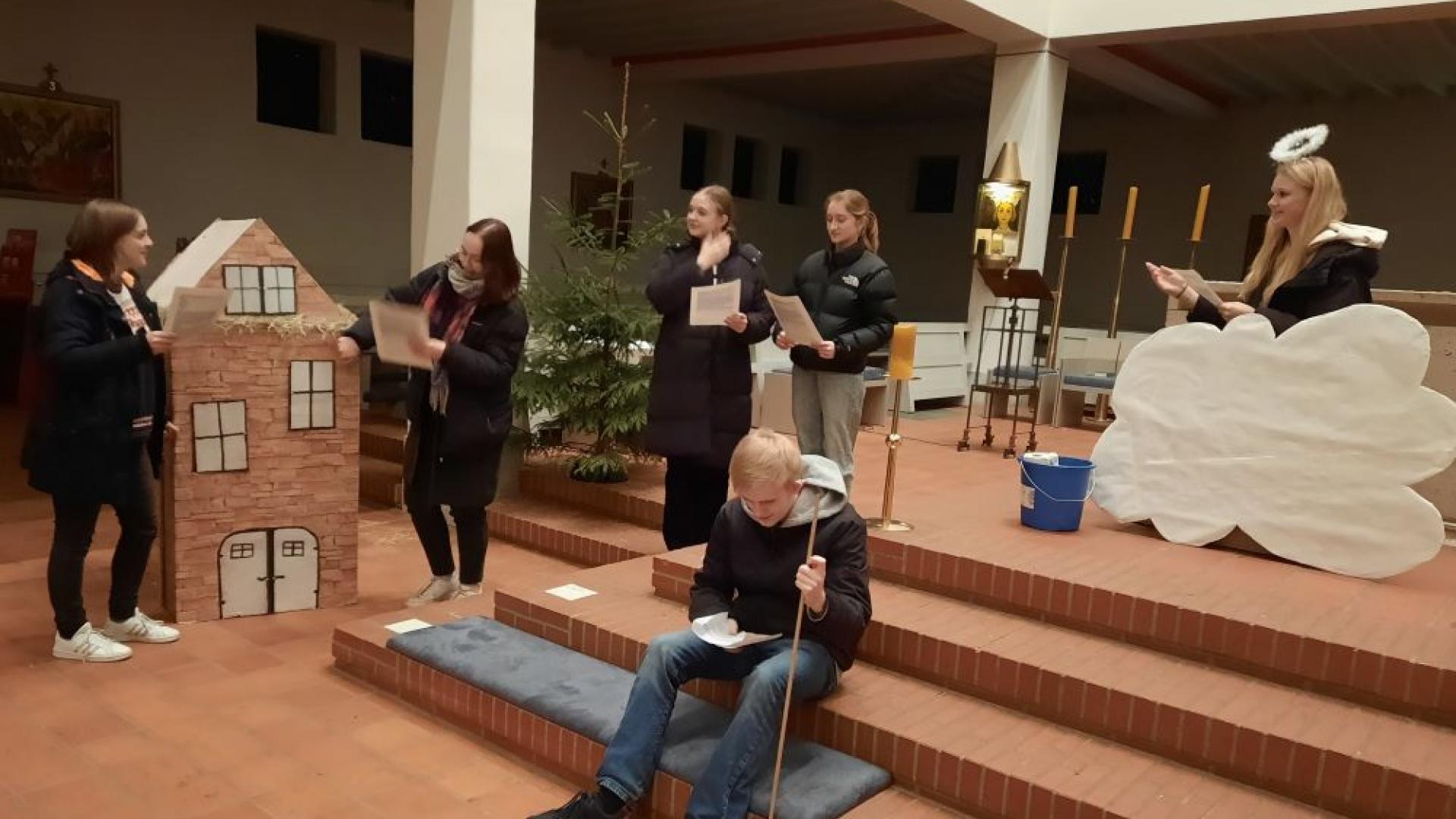 Szene aus einem Krippenspiel