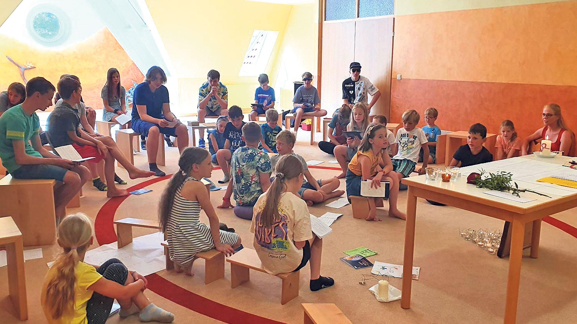 Gruppengottesdienst bei einer RKW