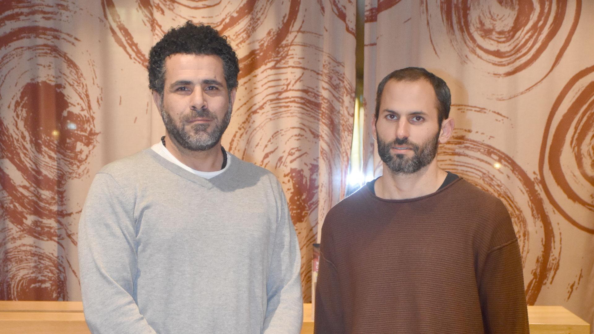 Der Palästinenser Osama Iliwat und der Israeli Rotem Levin kämpfen für Frieden im Nahen Osten.