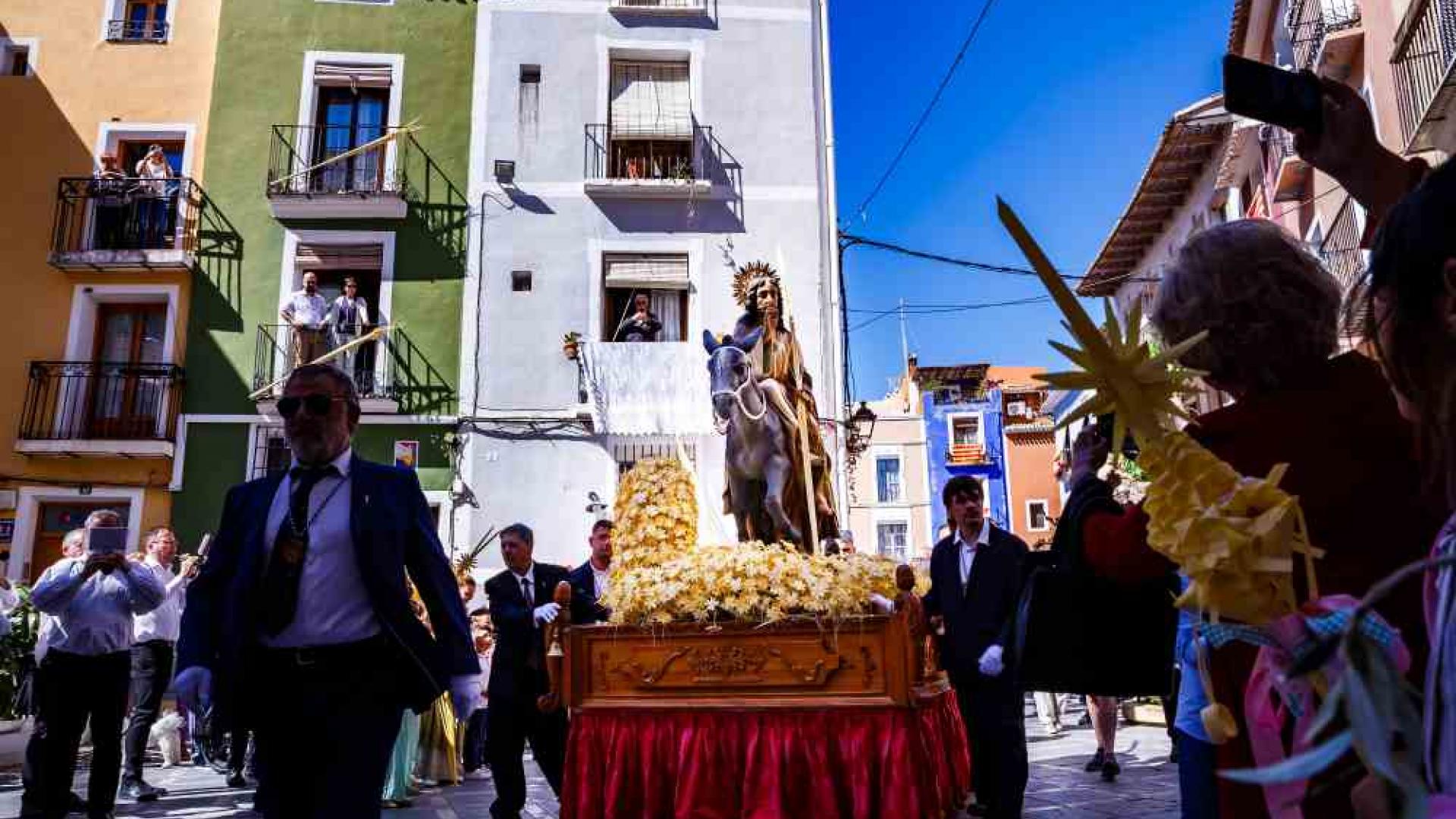Jesus zieht in Jerusalem ein: Palmsonntagsprozession in der spanischen Küstenstadt Villajoyosa