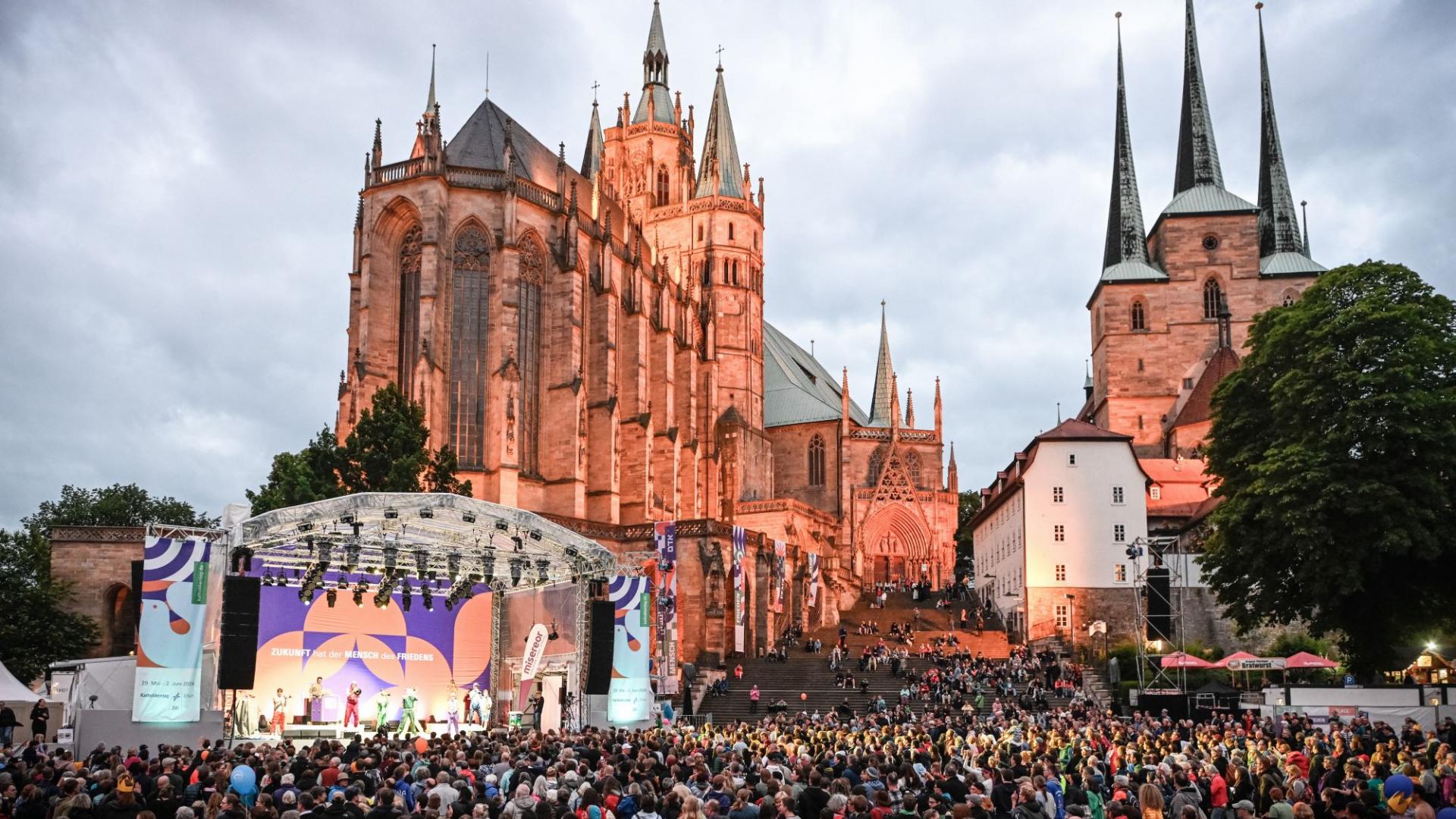 Konzert beim Katholikentag vor dem Erfurter Dom
